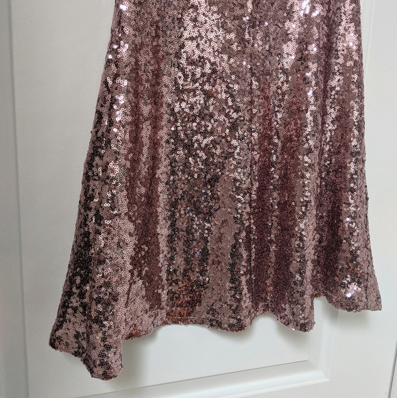 Beautiful Rose Gold Sequins Sparkly Dress - Picture 7 of 16